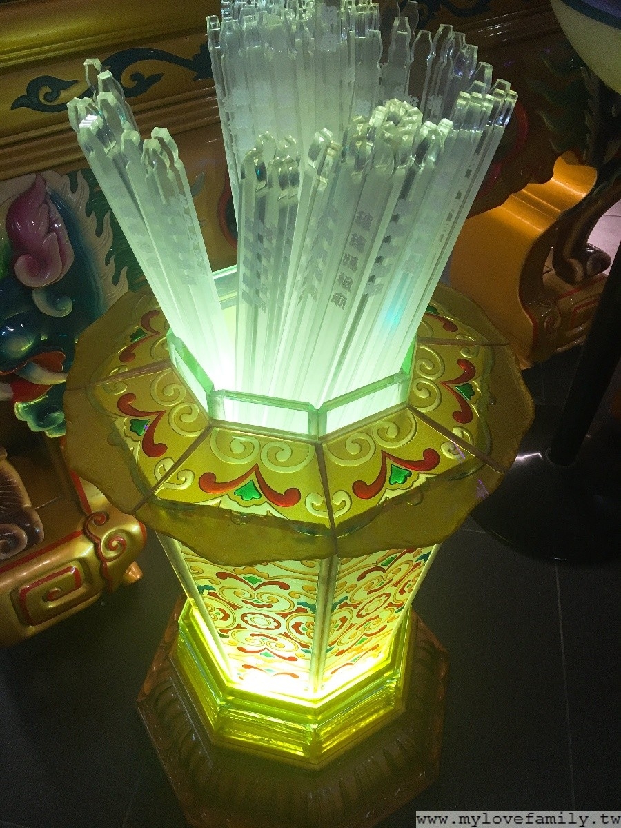 台灣玻璃廟