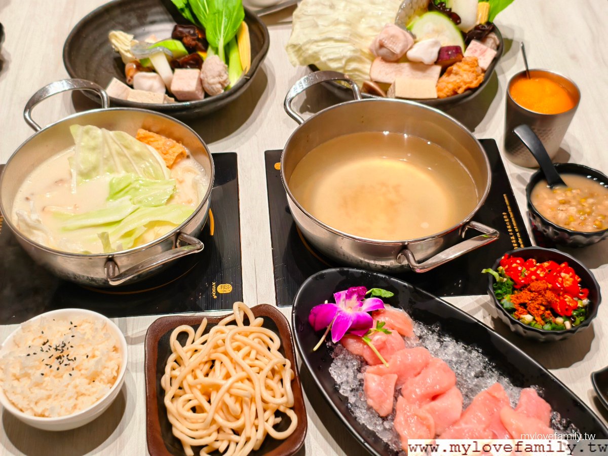 【享享鍋物 桃園Premium店】