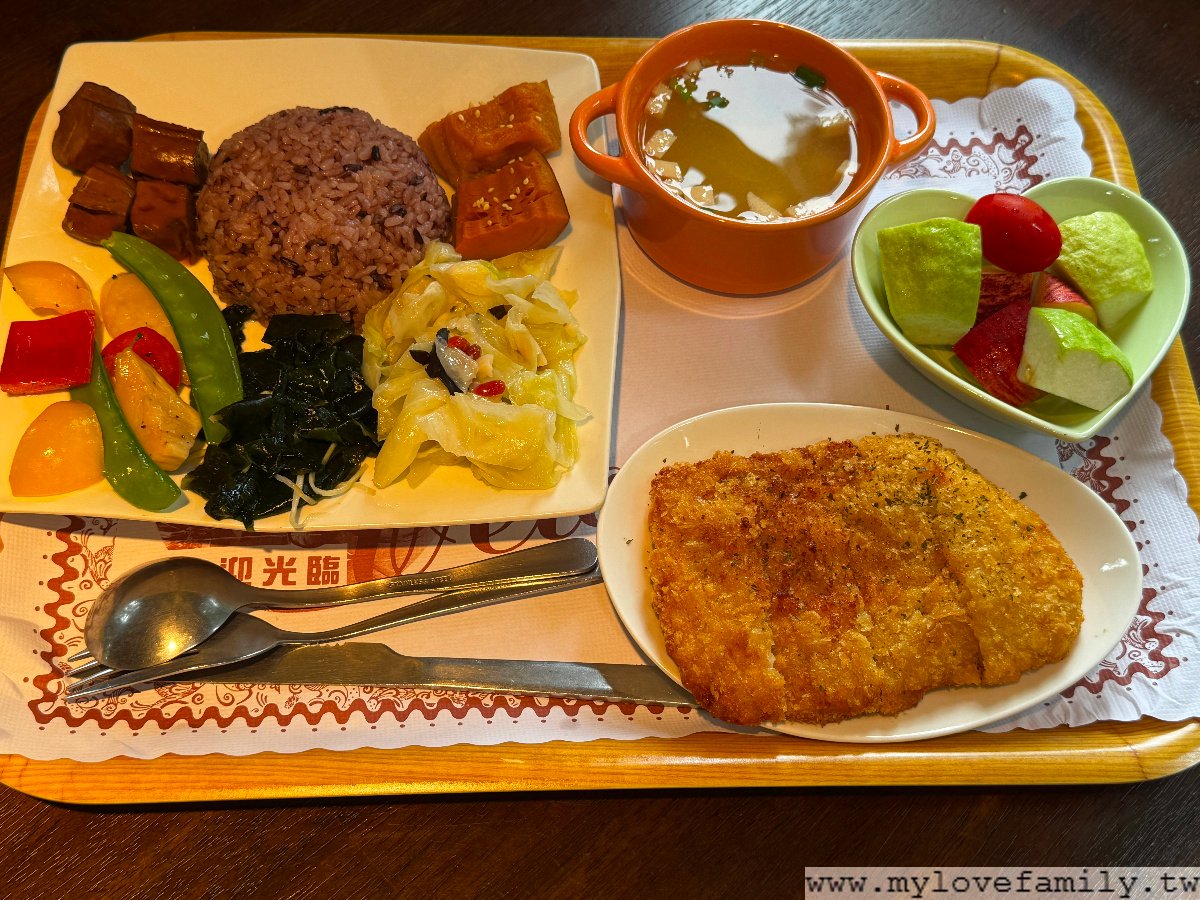 南庄橄欖樹咖啡民宿