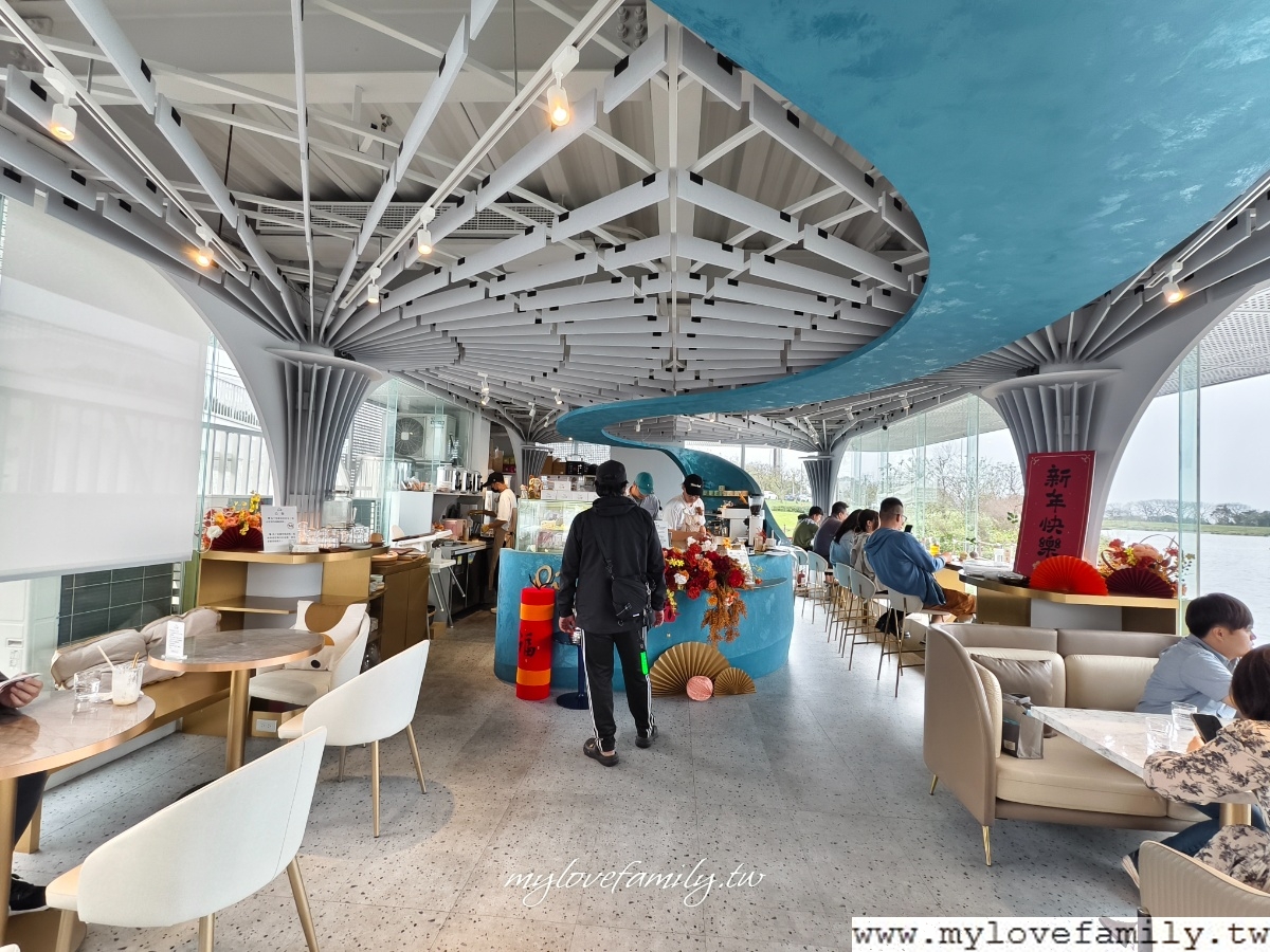 The QiAO 喬寓咖啡