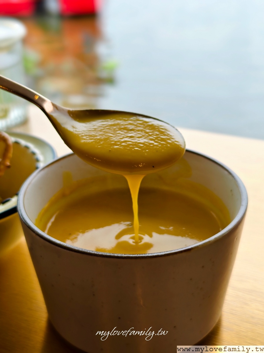 The QiAO 喬寓咖啡